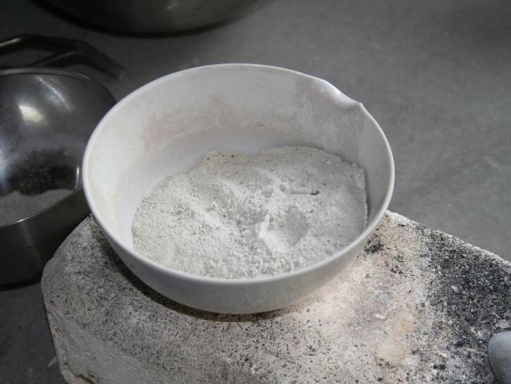 La cendre calcinée contient les sels minéraux
